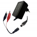 CARICABATTERIE SWITCHING PER BATTERIE AL PIOMBO 12 VOLT 1,5 AMPER