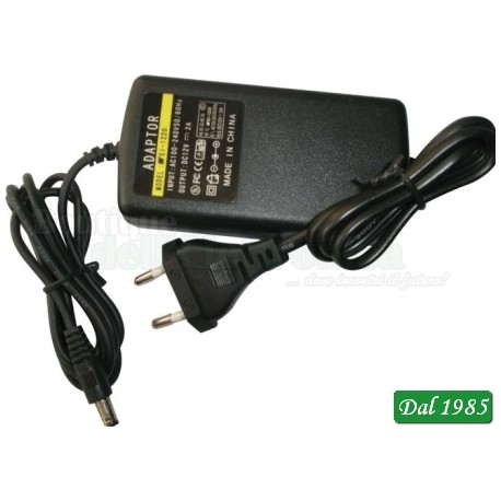 ALIMENTATORE UNIVERSALE SWITCHING STABILIZZATO 12V 2A